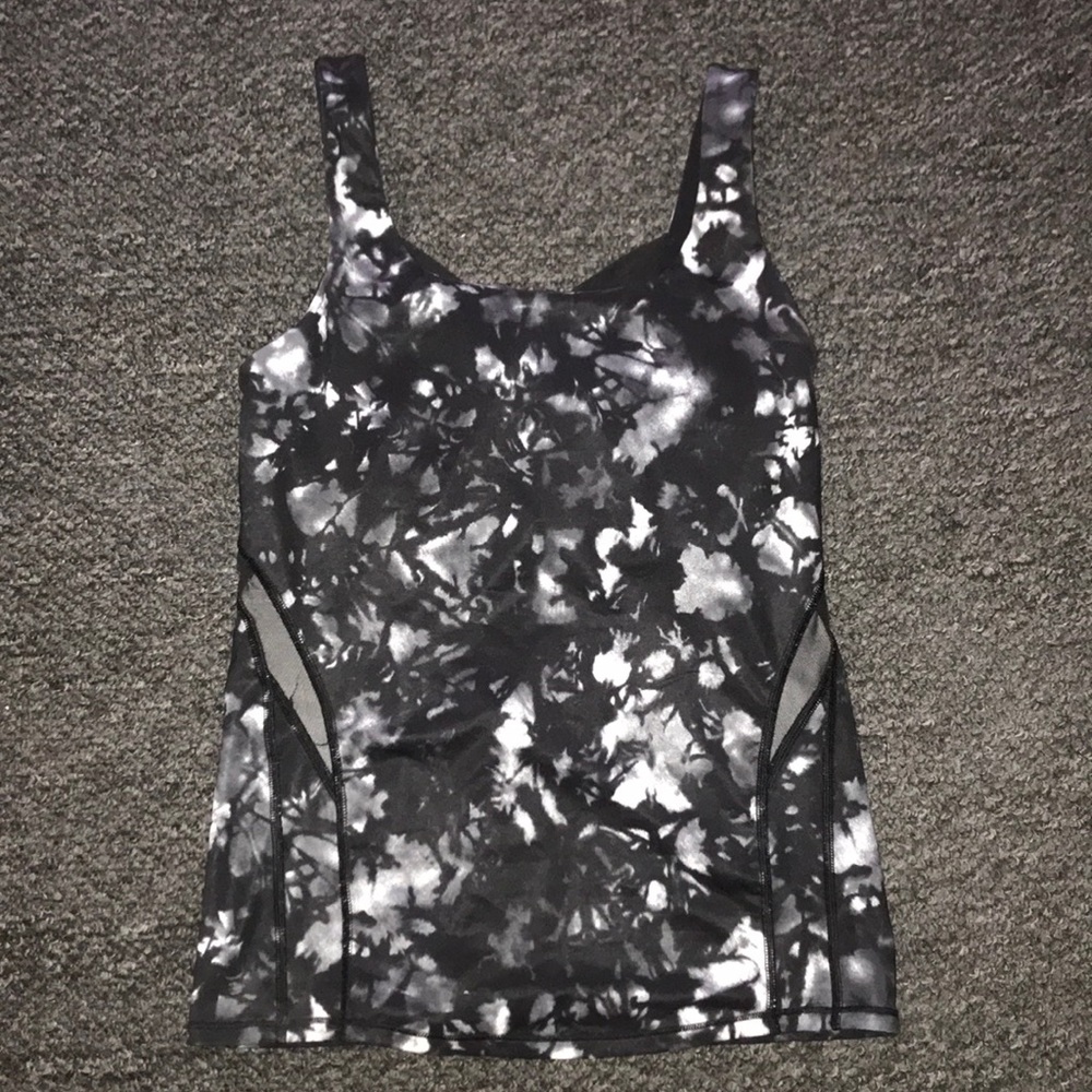Lulu Lemon Top